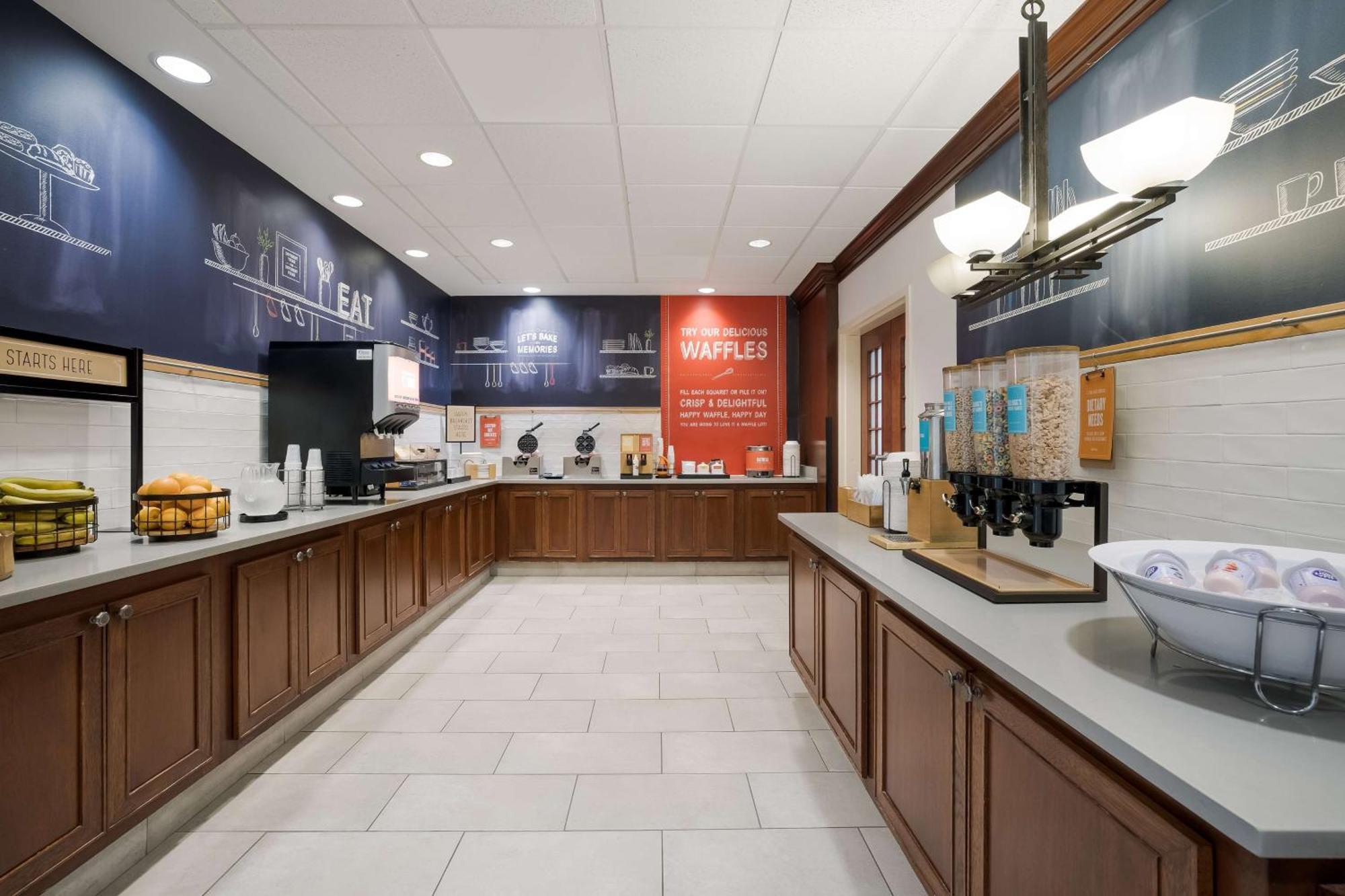 Hampton Inn Mchenry Экстерьер фото